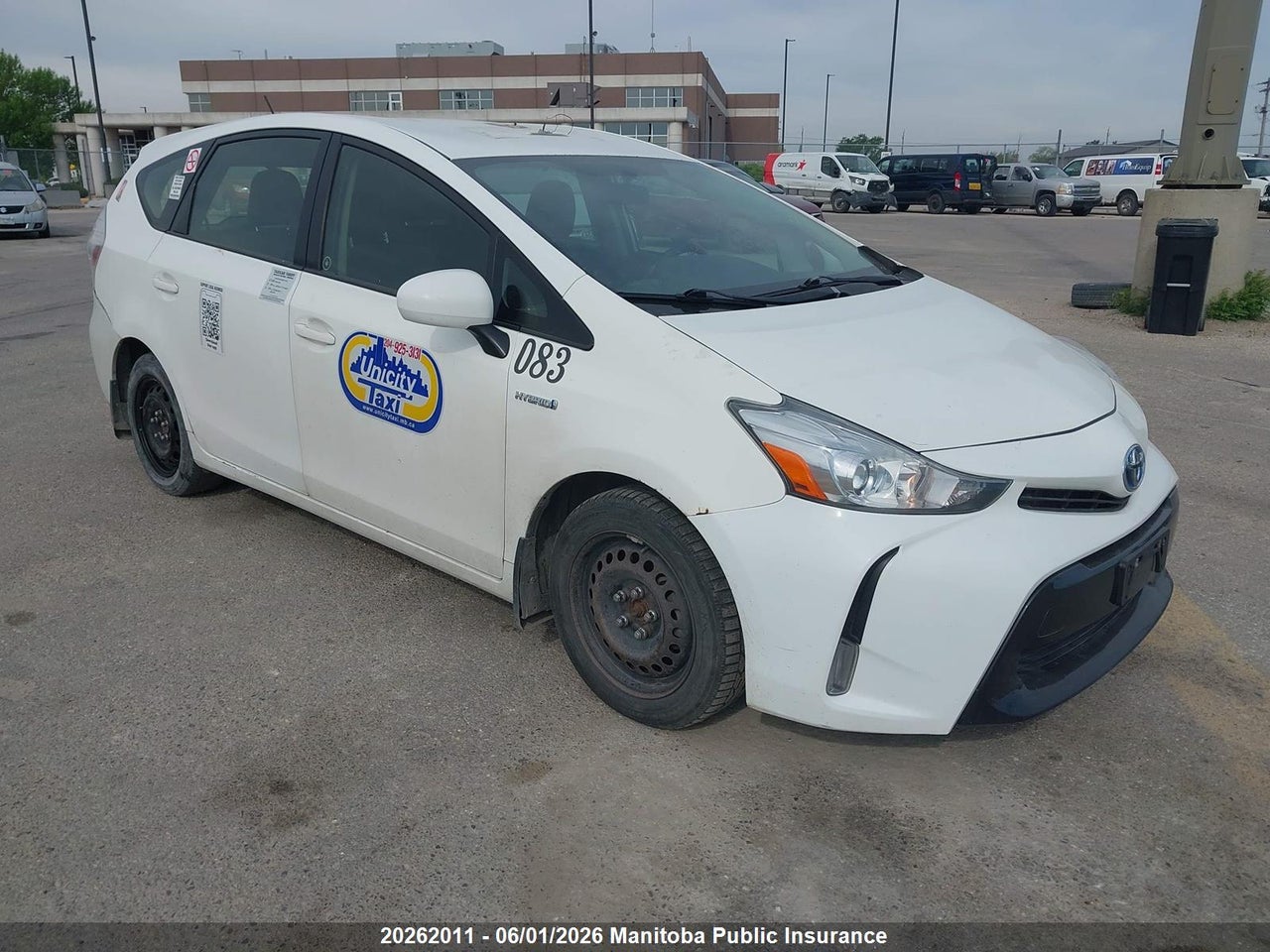 JTDZN3EU1GJ053266 · 2016 TOYOTA PRIUS V
