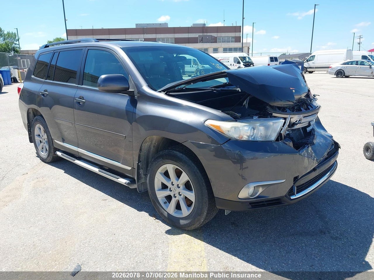 5TDBK3EH4DS271973 · 2013 TOYOTA HIGHLANDER V6