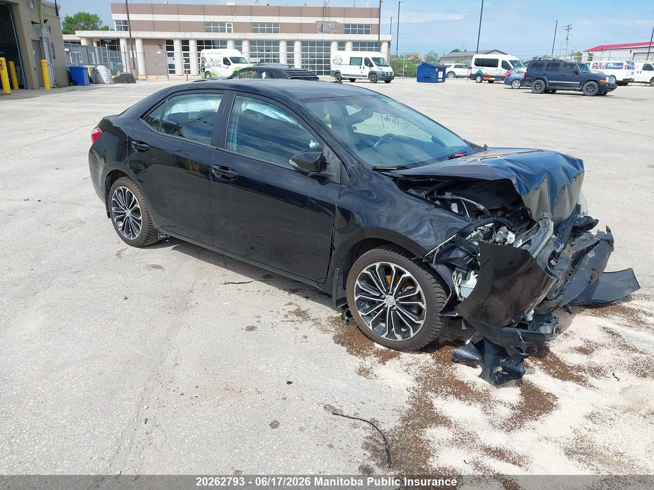 2T1BURHE7FC406776 · 2015 TOYOTA COROLLA S