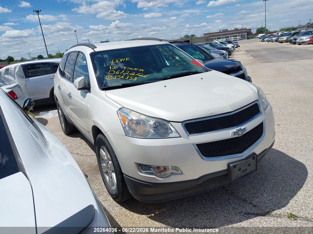 1GNKRGED1CJ356353 · 2012 CHEVROLET TRAVERSE LS