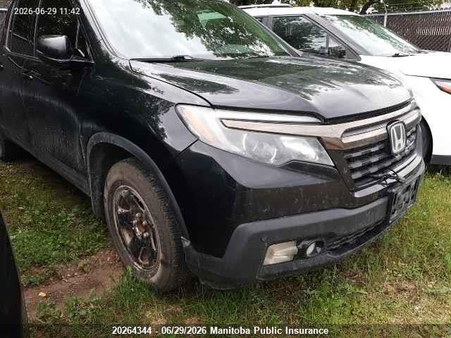 5FPYK3F82HB501522 · 2017 HONDA RIDGELINE BLACK EDITION
