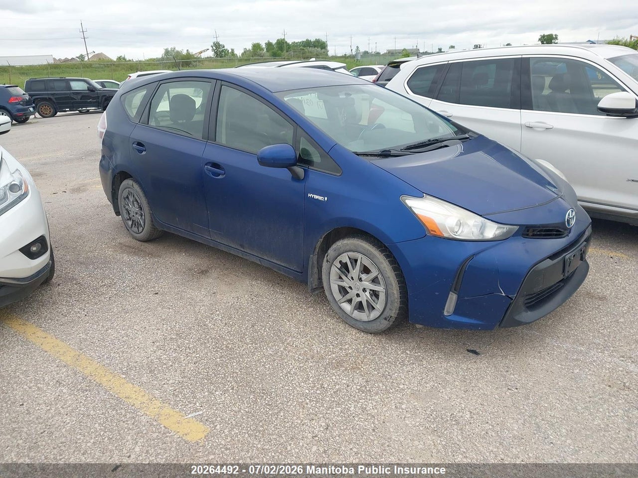 JTDZN3EU6FJ031343 · 2015 TOYOTA PRIUS V
