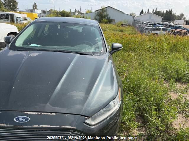 2015 FORD FUSION SE