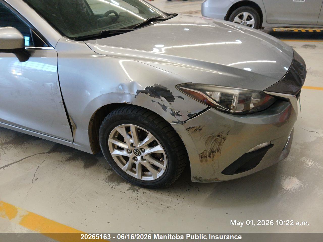 3MZBM1V74FM213528 · 2015 MAZDA MAZDA3 GX SKY
