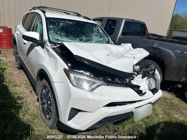 2T3BFREV6HW693373 · 2017 TOYOTA RAV4 LE