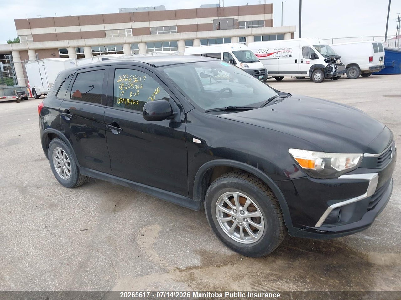 JA4AJ3AU3HZ605362 · 2017 MITSUBISHI RVR SE