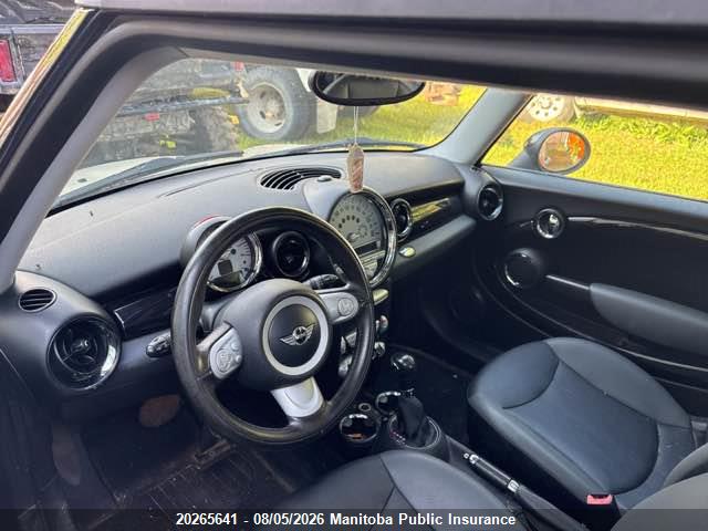 WMWMF33559TW79023 · 2009 MINI COOPER · 5/15