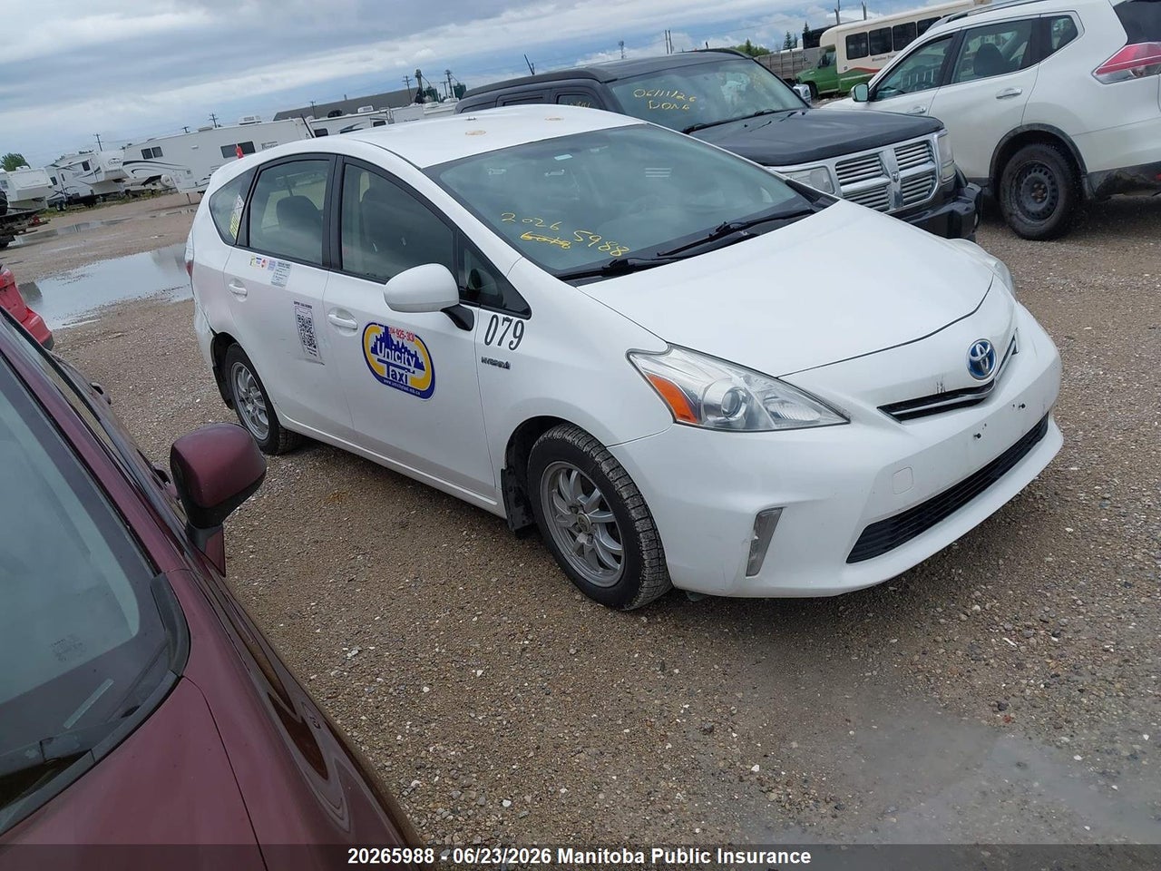 JTDZN3EU2E3311389 · 2014 TOYOTA PRIUS V