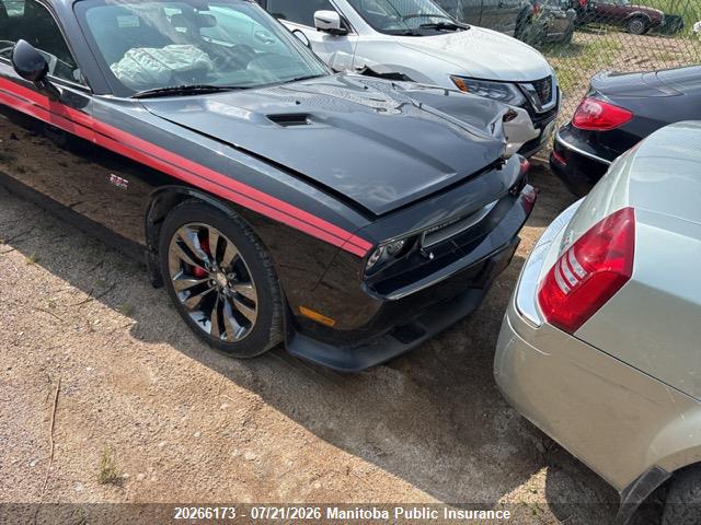 2C3CDYCJ9EH261090 · 2014 DODGE CHALLENGER SRT8