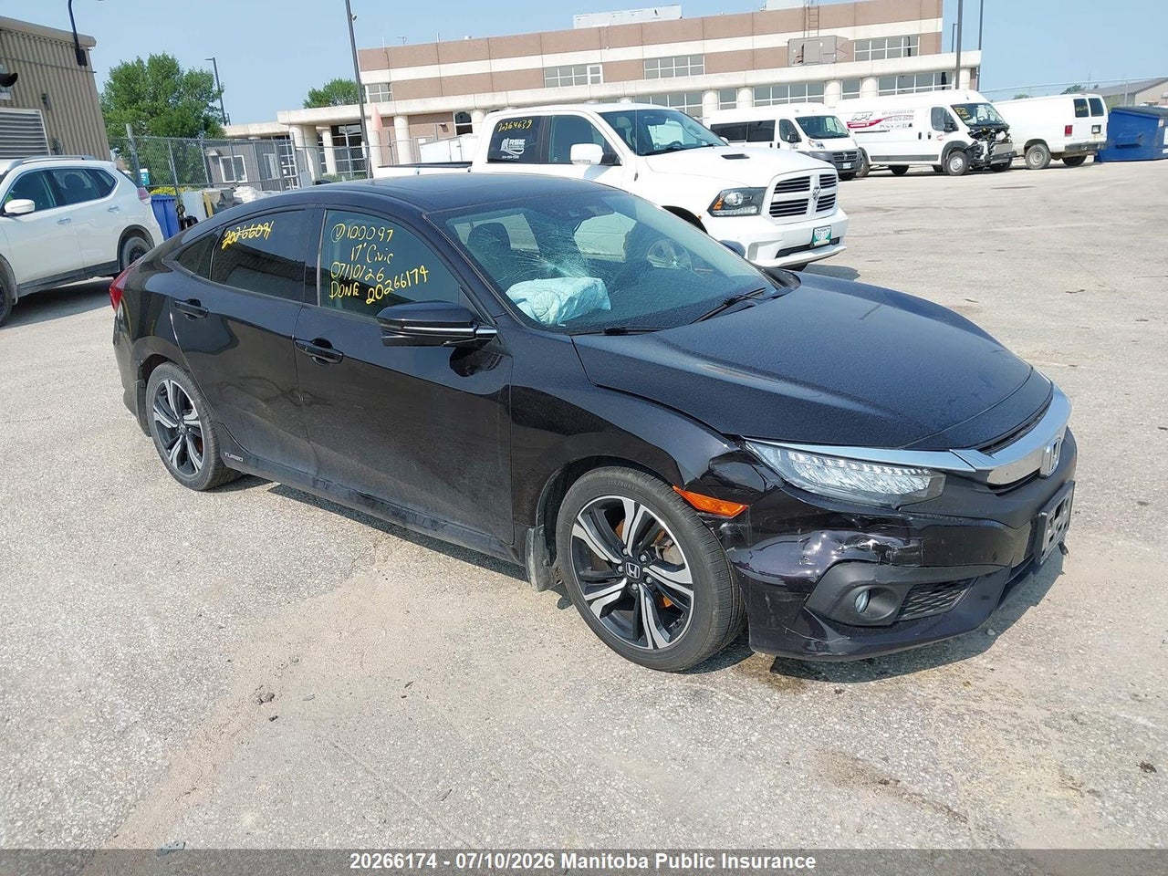 2HGFC1F95HH100097 · 2017 HONDA Civic touring