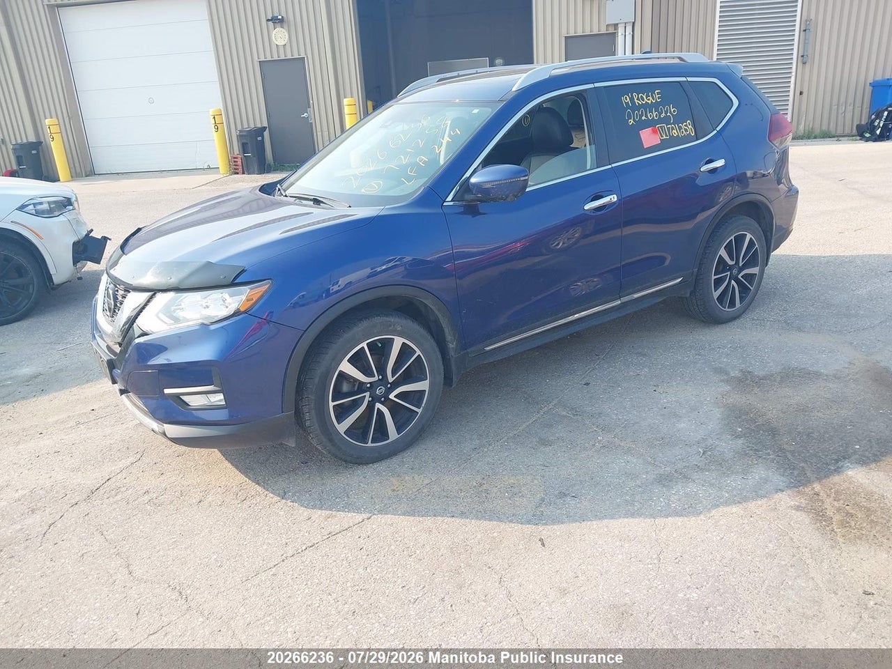 5N1AT2MV1KC721258 · 2019 NISSAN ROGUE SL · 2/17