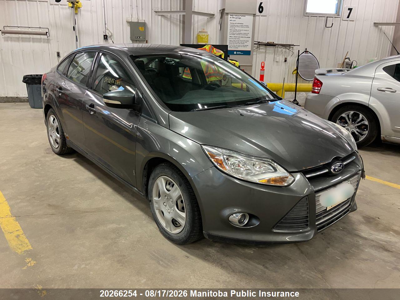1FAHP3F28CL459326 · 2012 FORD FOCUS SE
