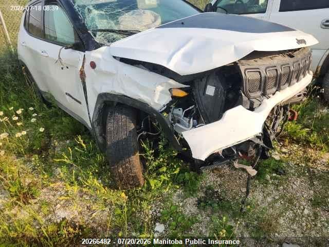 3C4NJDDB3NT114297 · 2022 JEEP COMPASS TRAILHAWK