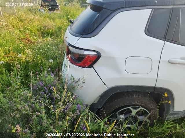 3C4NJDDB3NT114297 · 2022 JEEP COMPASS TRAILHAWK · 4/12