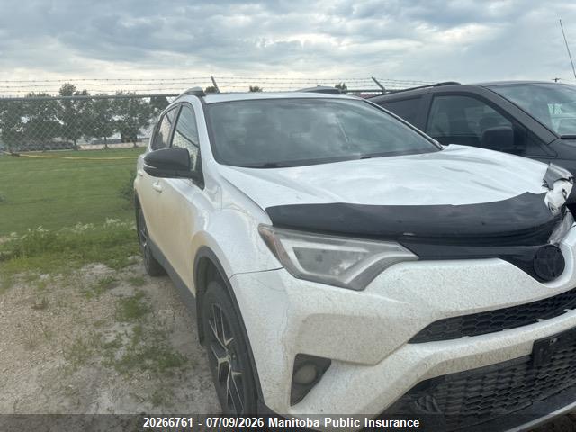 2T3JFREV5GW520762 · 2016 TOYOTA RAV4 SE