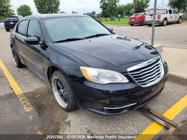 1C3BC1FB6BN610588 · 2011 CHRYSLER 200 LIMITED