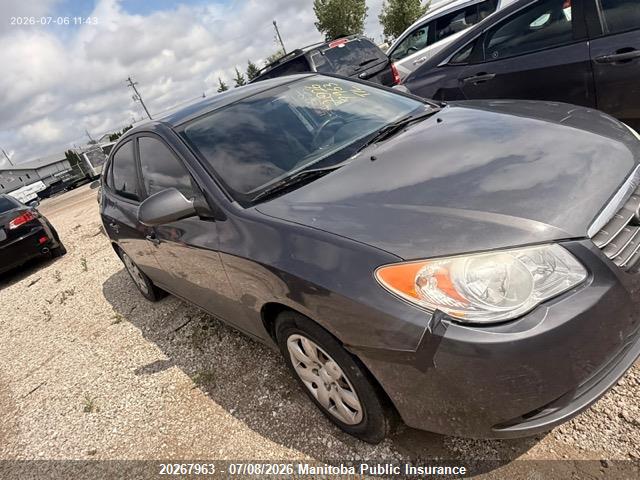 KMHDU45DX9U552180 · 2009 HYUNDAI ELANTRA GL