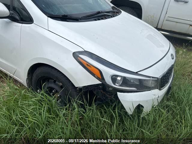 3KPFL4A79JE227636 · 2018 KIA FORTE LX