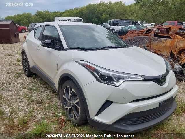 NMTKHMBX2KR075882 · 2019 TOYOTA C-HR XLE