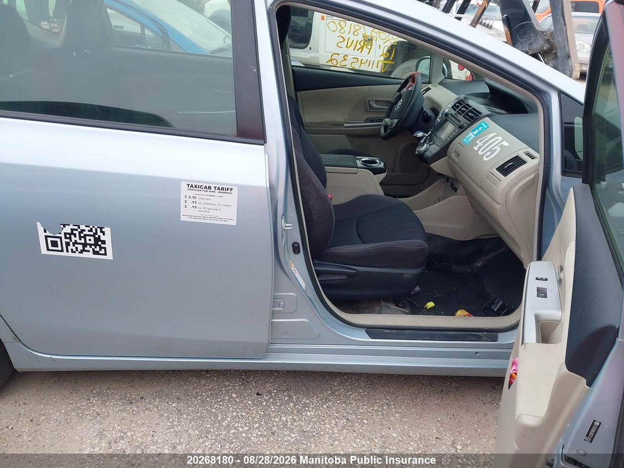 JTDZN3EU8C3114532 · 2012 TOYOTA PRIUS V · 5/17