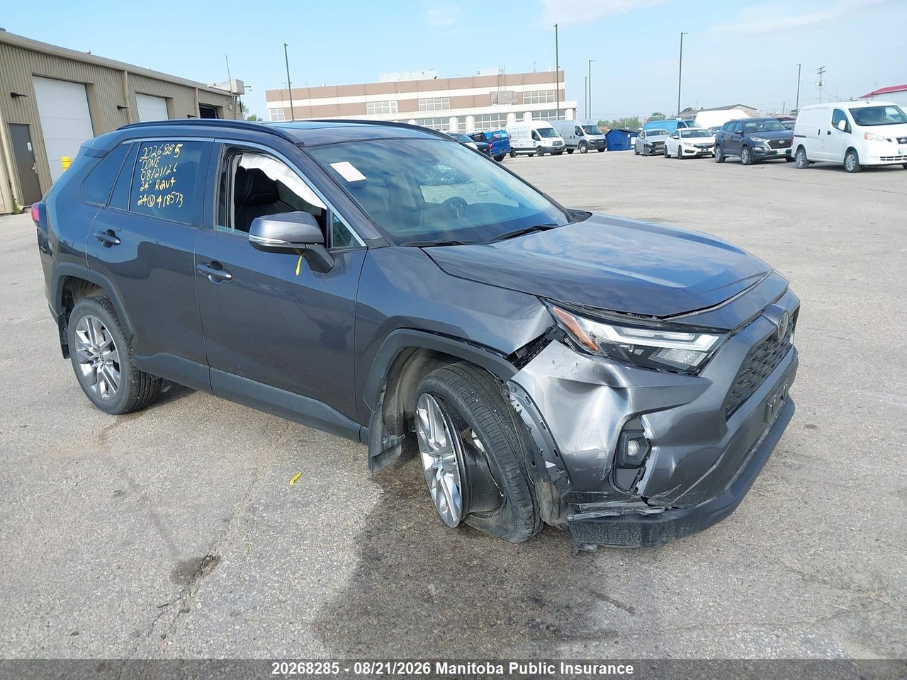 2024 TOYOTA RAV4 XLE