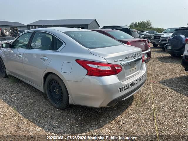 1N4AL3AP6GN318751 · 2016 NISSAN ALTIMA 2.5 · 3/11
