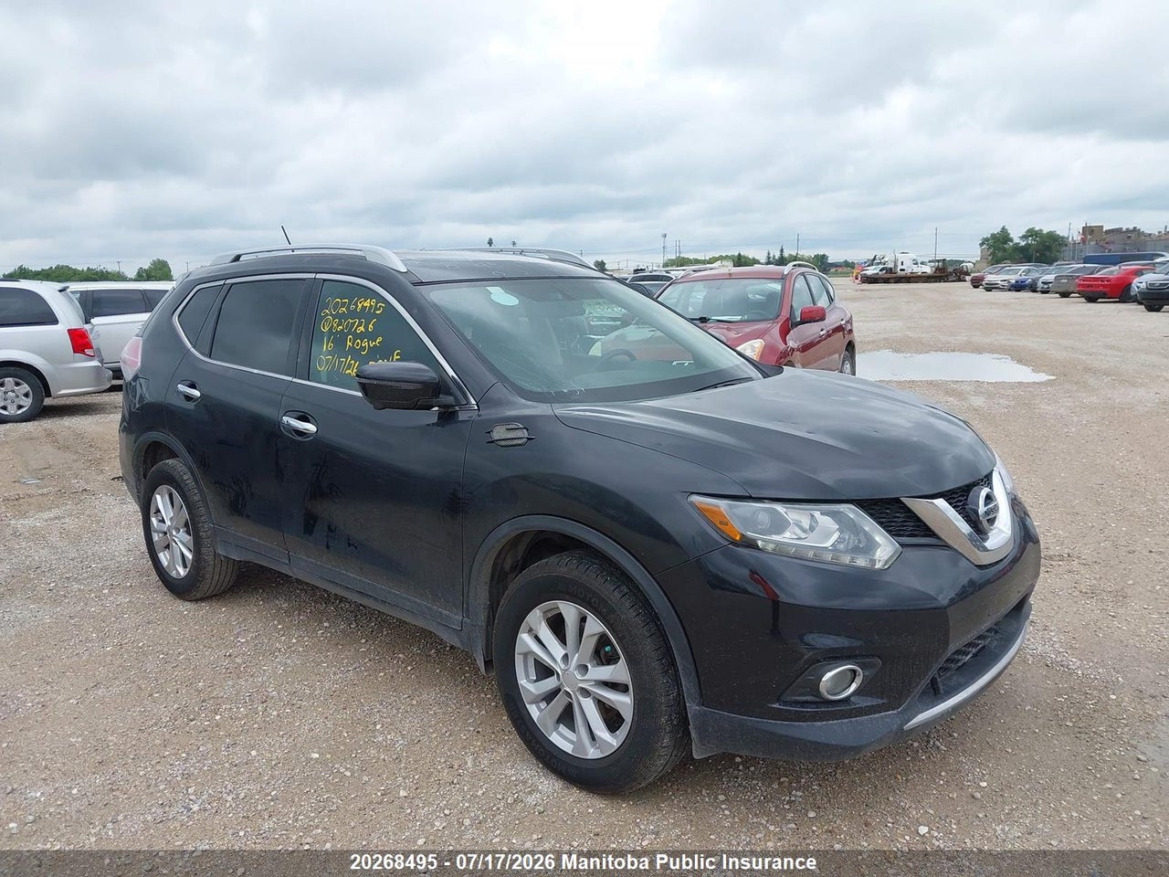 5N1AT2MV0GC820726 · 2016 NISSAN ROGUE SL