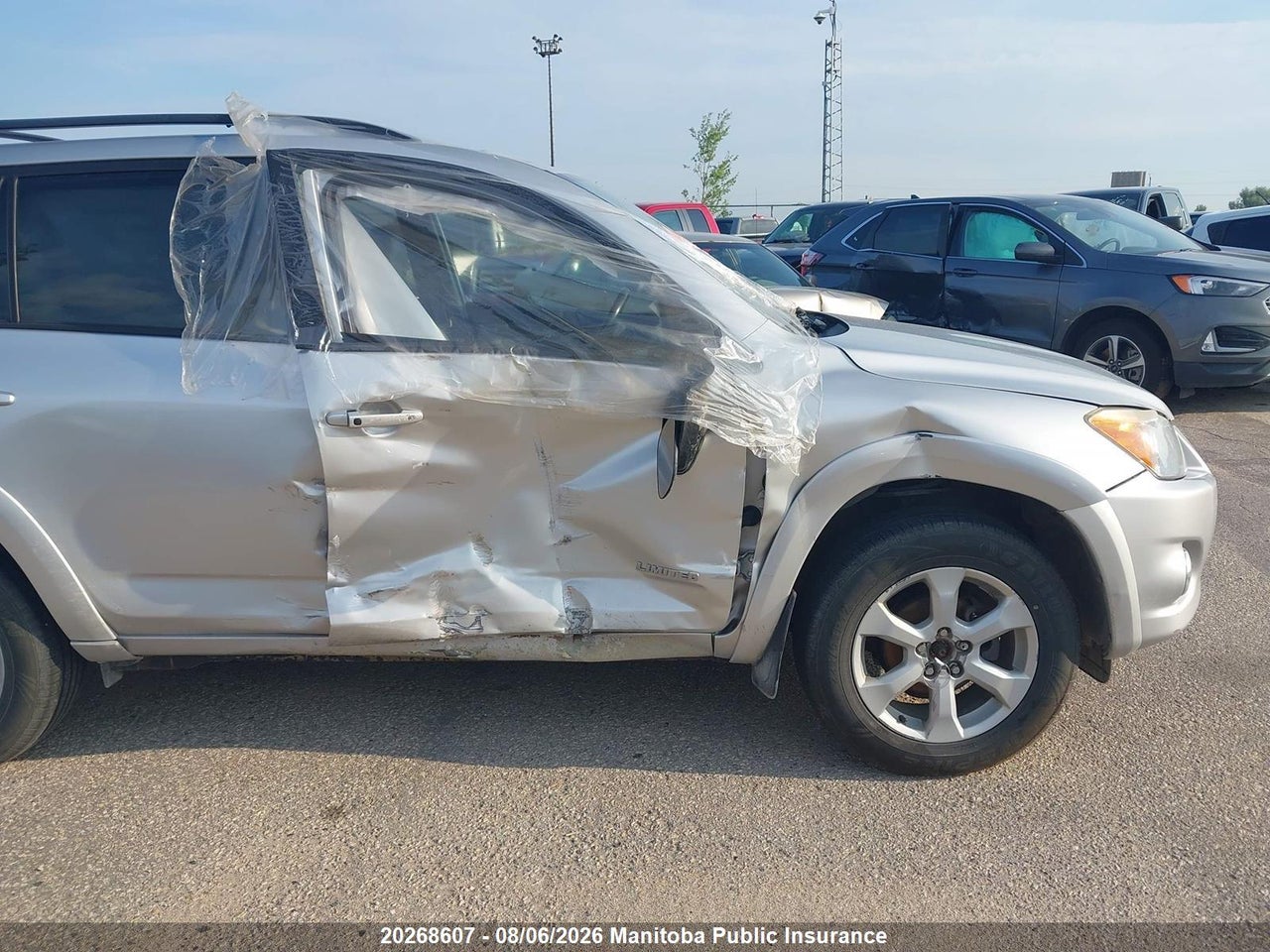 2T3DF4DV6BW138055 · 2011 TOYOTA RAV4 LIMITED · 6/24