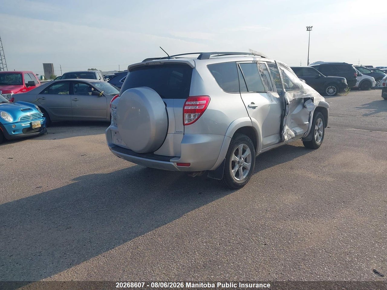 2T3DF4DV6BW138055 · 2011 TOYOTA RAV4 LIMITED · 4/24