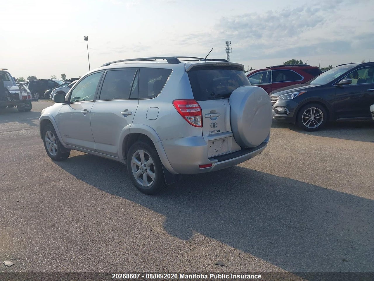 2T3DF4DV6BW138055 · 2011 TOYOTA RAV4 LIMITED · 3/24