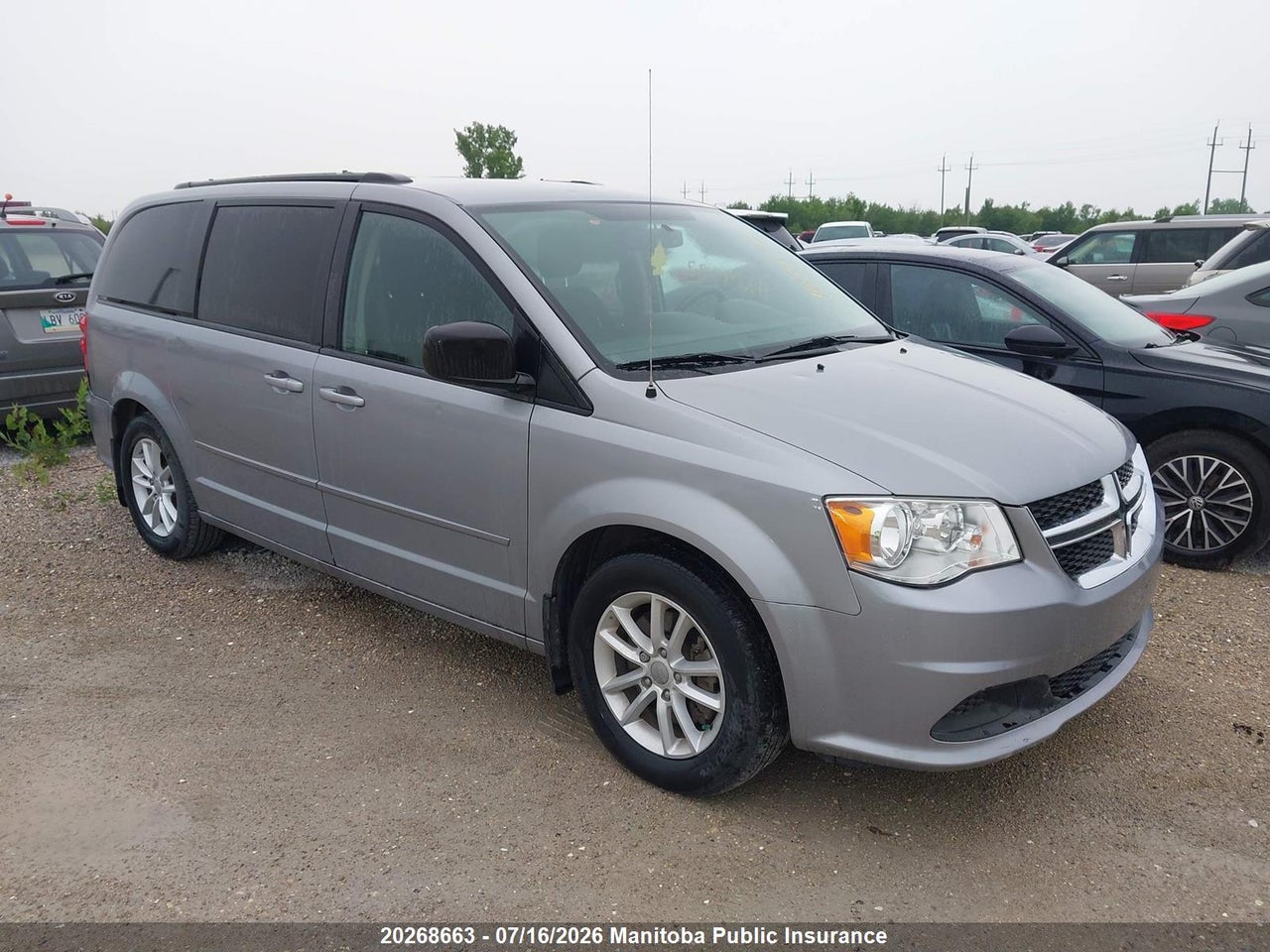 2C4RDGBG5FR555197 · 2015 DODGE GRAND CARAVAN SE