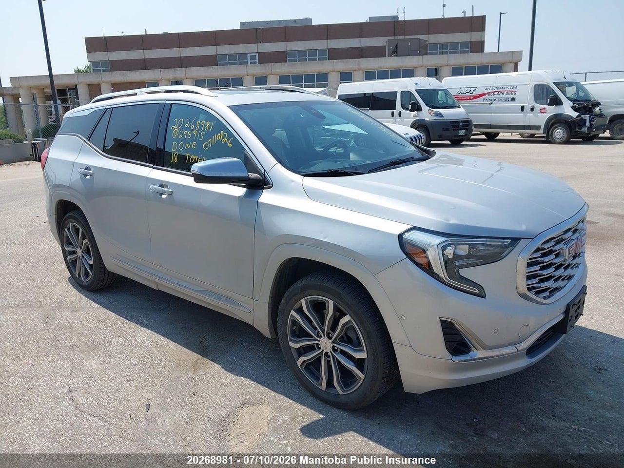 3GKALXEX4JL295915 · 2018 GMC TERRAIN DENALI