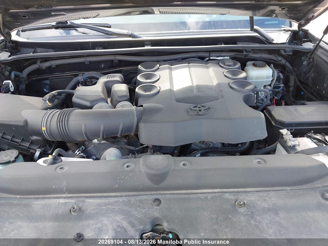 JTEBU5JR7G5348829 · 2016 TOYOTA 4RUNNER LIMITED V6 · 10/24
