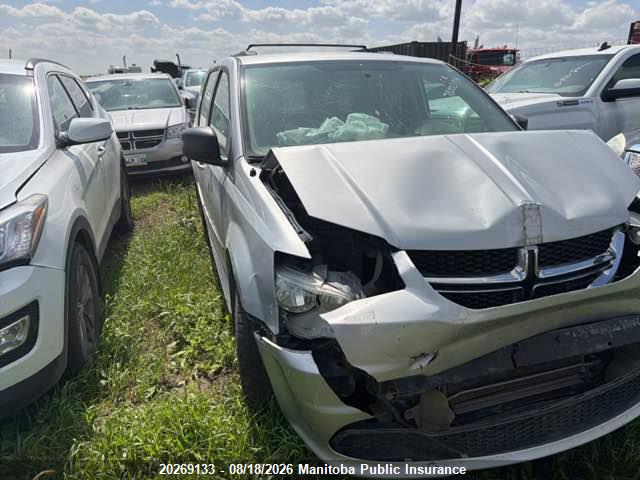 2D4RN4DG5BR725466 · 2011 DODGE GRAND CARAVAN SE