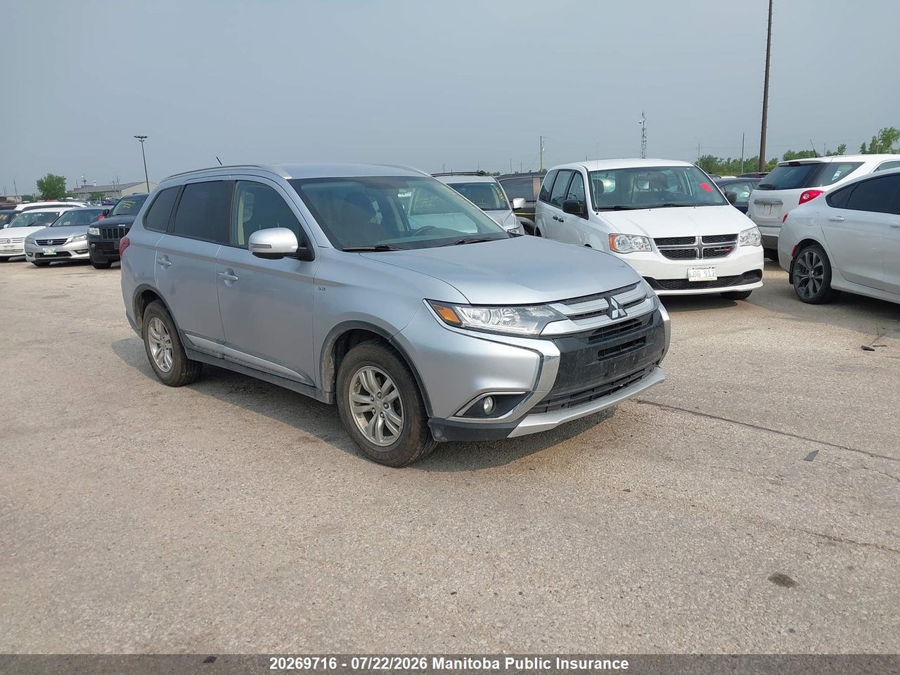 JA4JZ3AX6GZ602988 · 2016 MITSUBISHI OUTLANDER SE