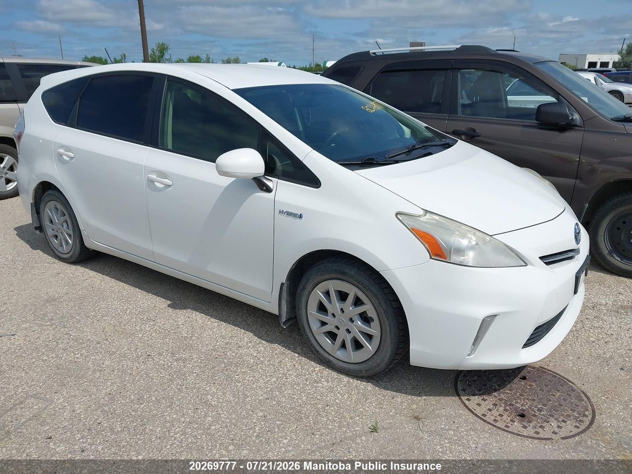 JTDZN3EU3D3246602 · 2013 TOYOTA PRIUS V