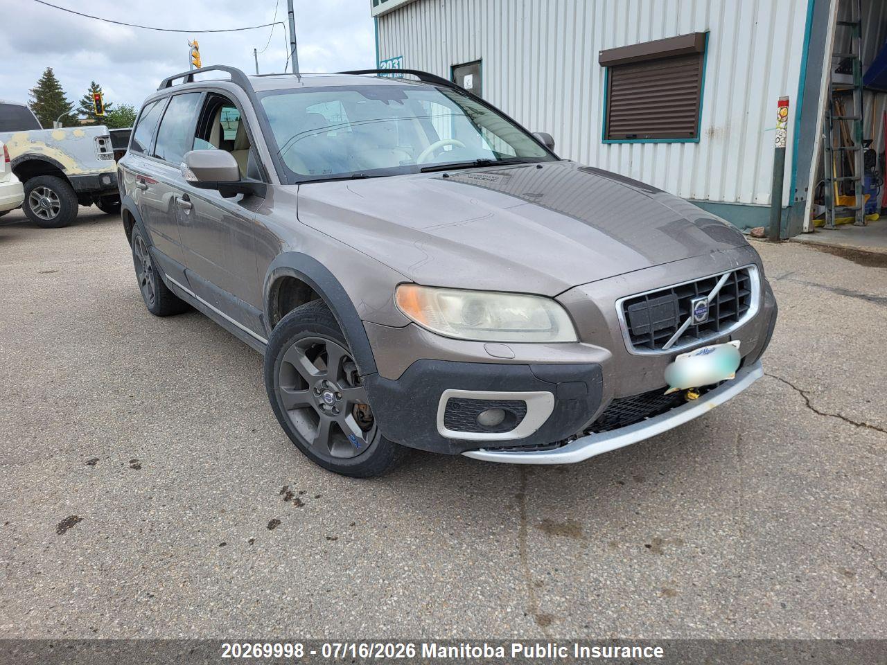 YV4BZ982481022417 · 2008 VOLVO XC70 3.2