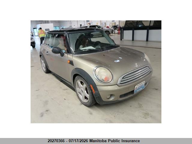 WMWMF33529TW74300 · 2009 MINI COOPER · 6/10