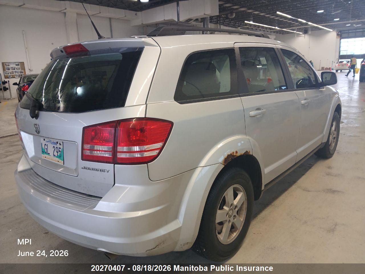 3D4PG4FB3AT236904 · 2010 DODGE JOURNEY SE · 4/9