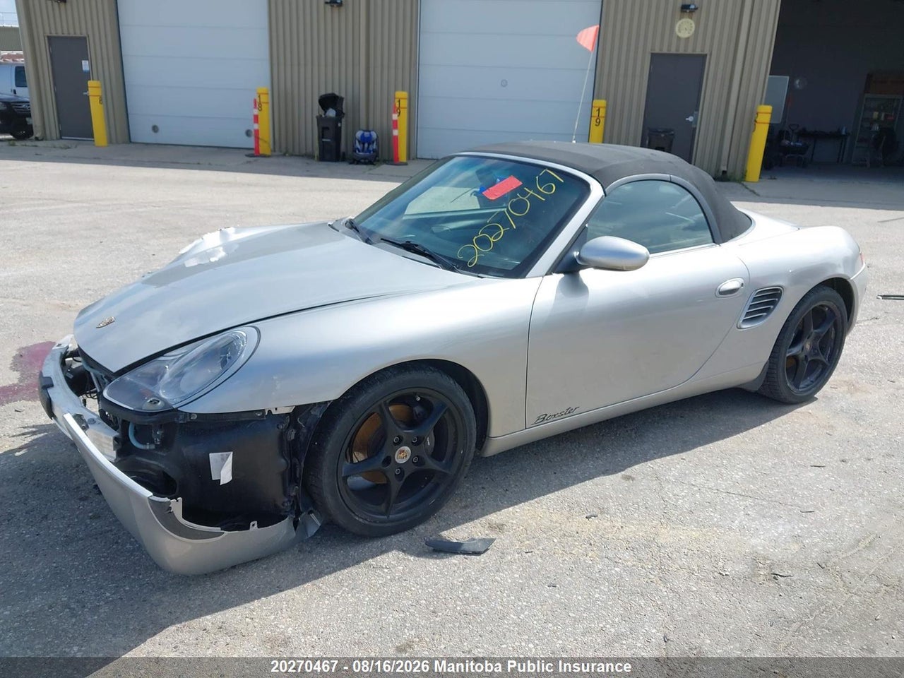 WP0CA29824U620300 · 2004 PORSCHE BOXSTER · 2/24