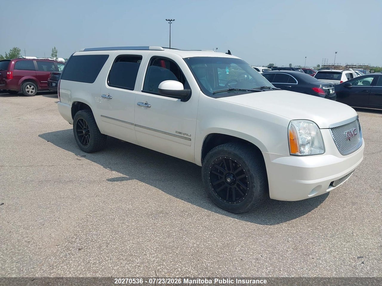1GKS2MEF9BR177320 · 2011 GMC YUKON XL DENALI