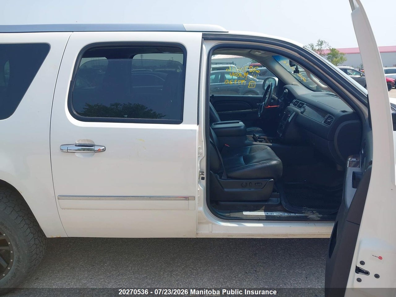 1GKS2MEF9BR177320 · 2011 GMC YUKON XL DENALI · 5/18