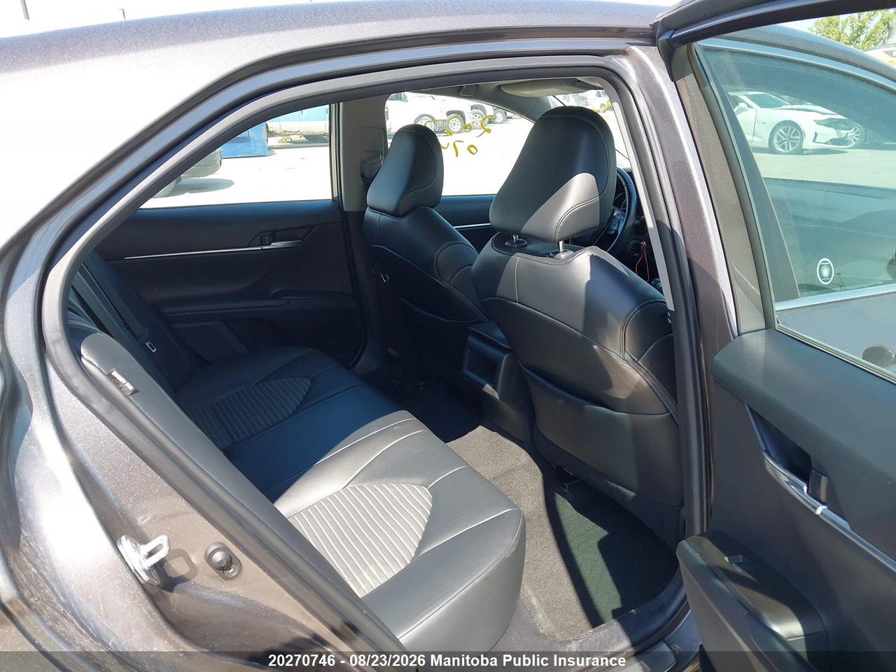 4T1G11AK7MU591133 · 2021 TOYOTA CAMRY SE · 8/16