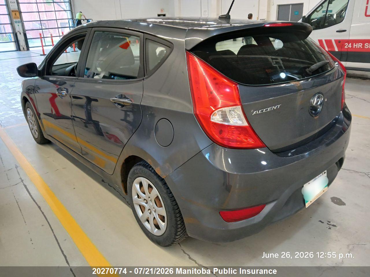 KMHCT5AE2CU011778 · 2012 HYUNDAI ACCENT GL · 2/10