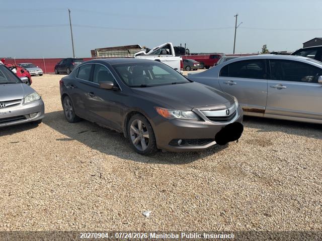 19VDE1F58DE403712 · 2013 ACURA ILX