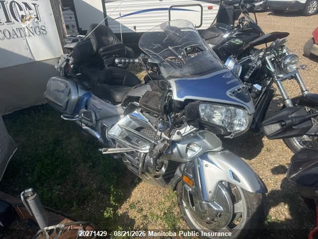 1HFSC47045A405427 · 2005 HONDA GL1800 GOLD WING