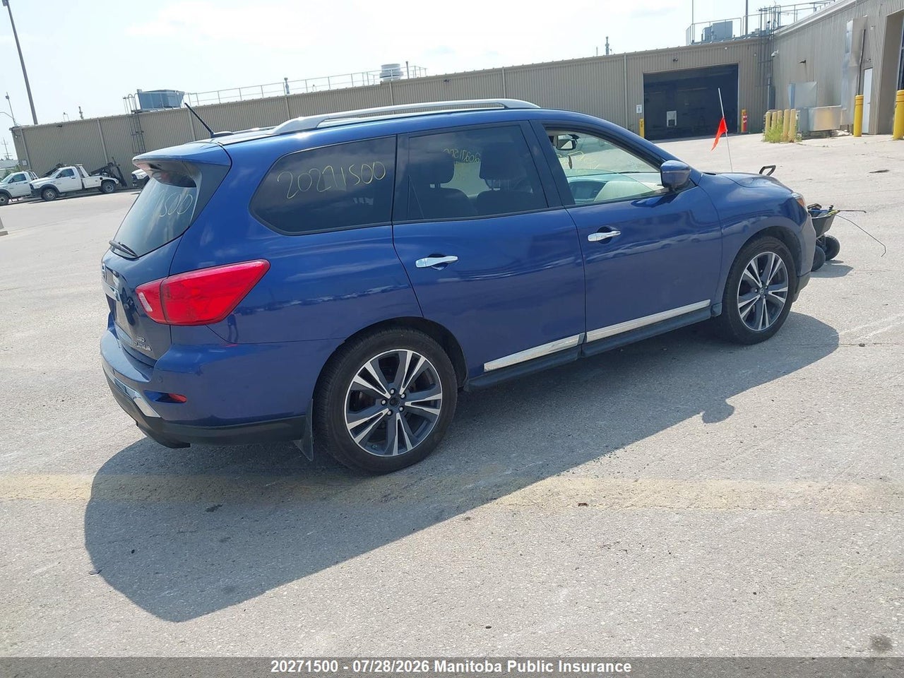 5N1DR2MM9HC607133 · 2017 NISSAN PATHFINDER PLATINUM · 4/16