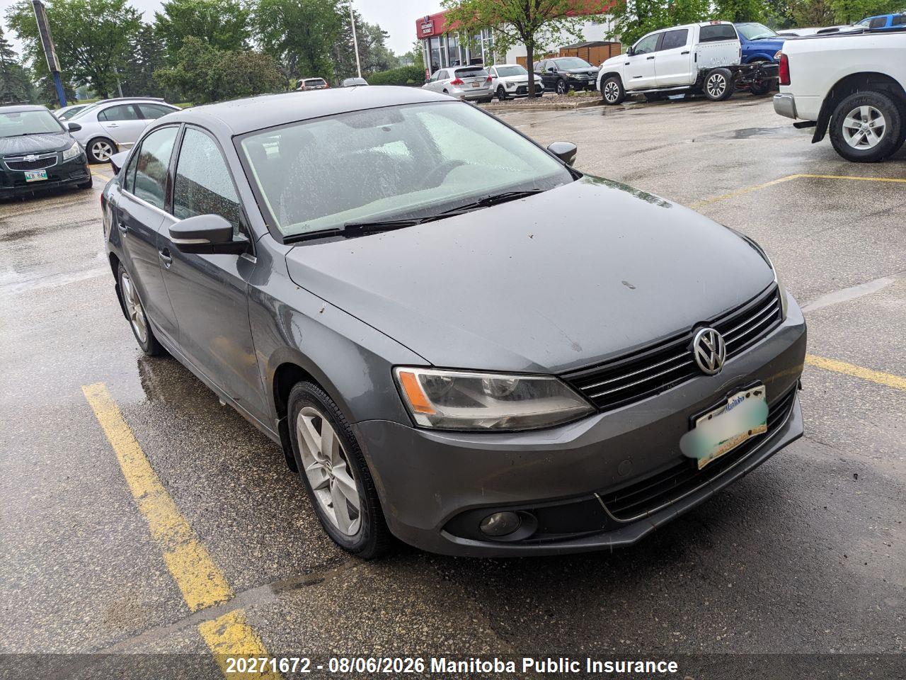 3VWDX7AJ3BM374046 · 2011 VOLKSWAGEN JETTA 2.5