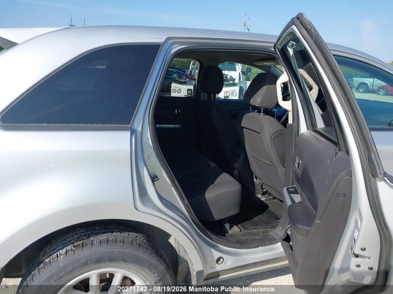 2FMDK3GC4DBC03986 · 2013 FORD EDGE SE · 8/14