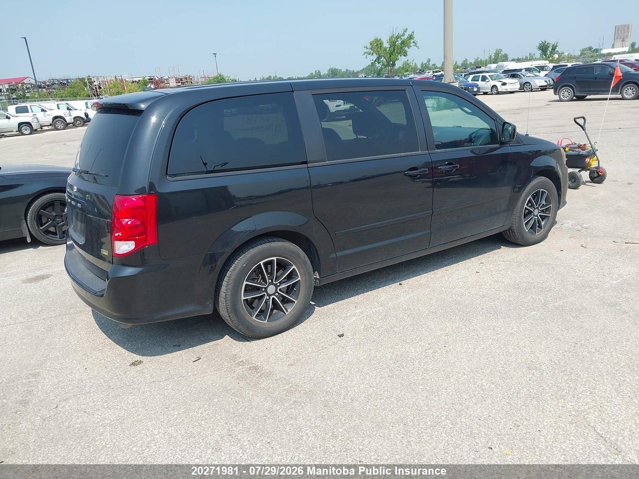 2C4RDGBG2HR786304 · 2017 DODGE GRAND CARAVAN SXT · 4/19